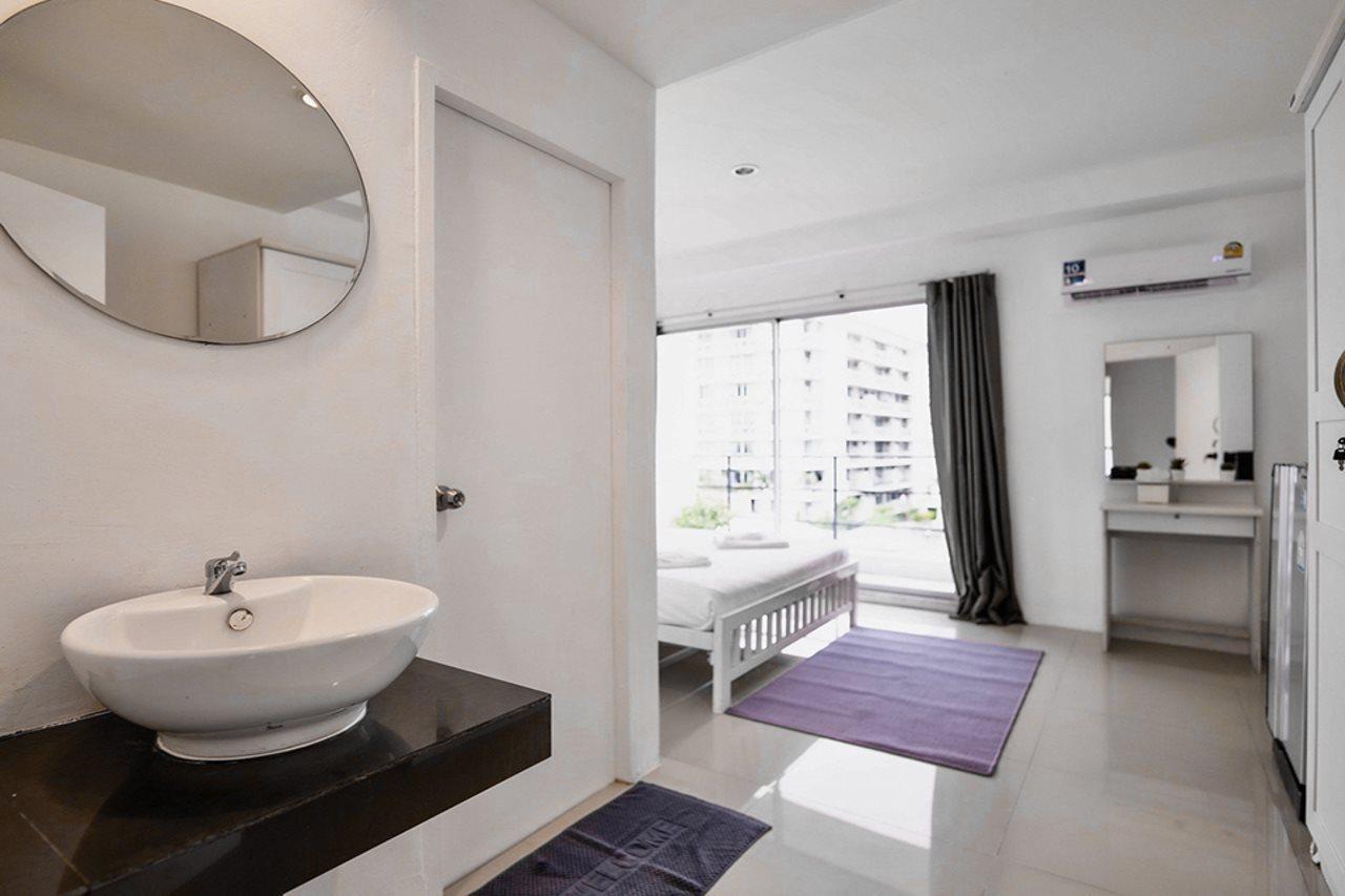 Roomquest Bangkok Sukhumvit 50 מראה חיצוני תמונה